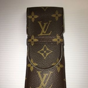 Authentic Louis Vuitton Vintage Pen Pencil Holder CA1058